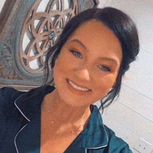 Meet your Posher, Baily